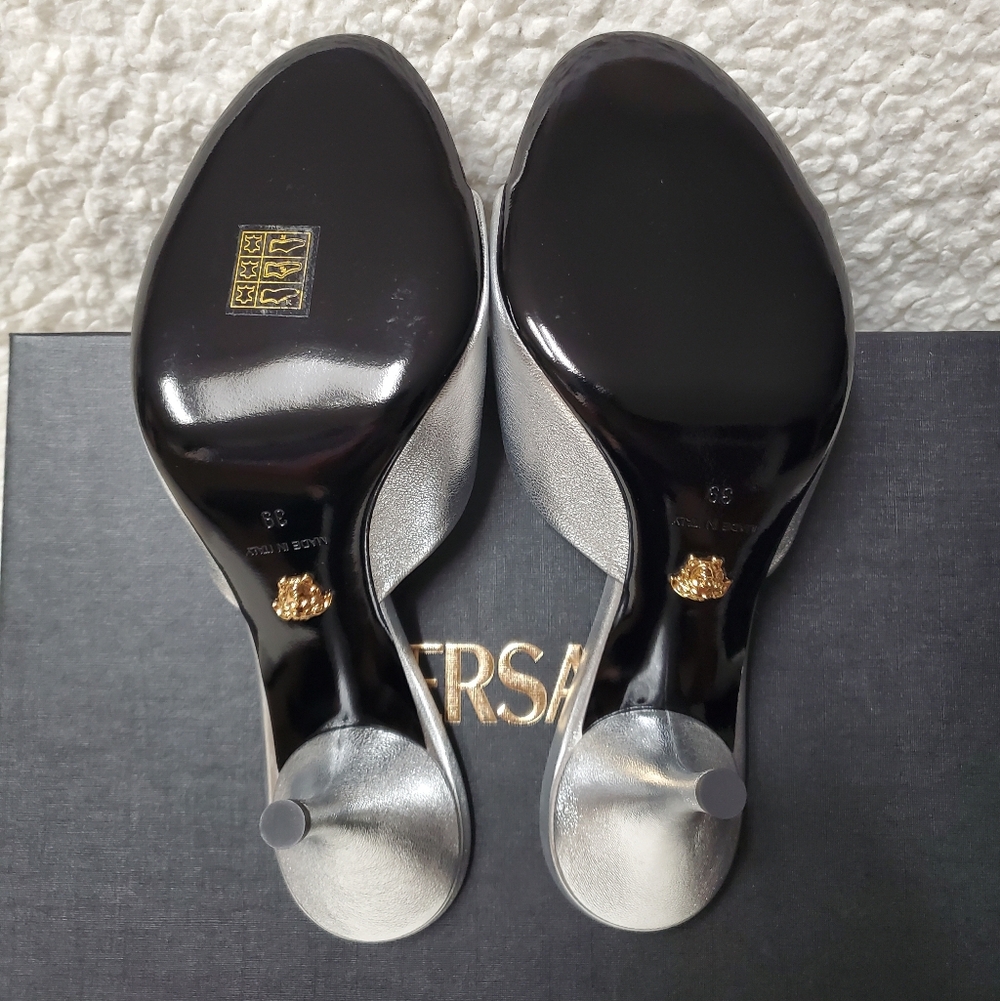 Versace
85MM Leather Mule Heels - Picture 9 of 13